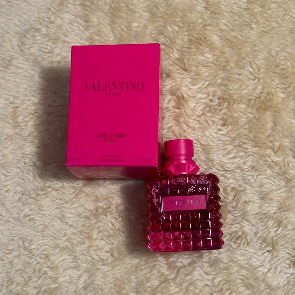 Valentino PINK PP Perfume